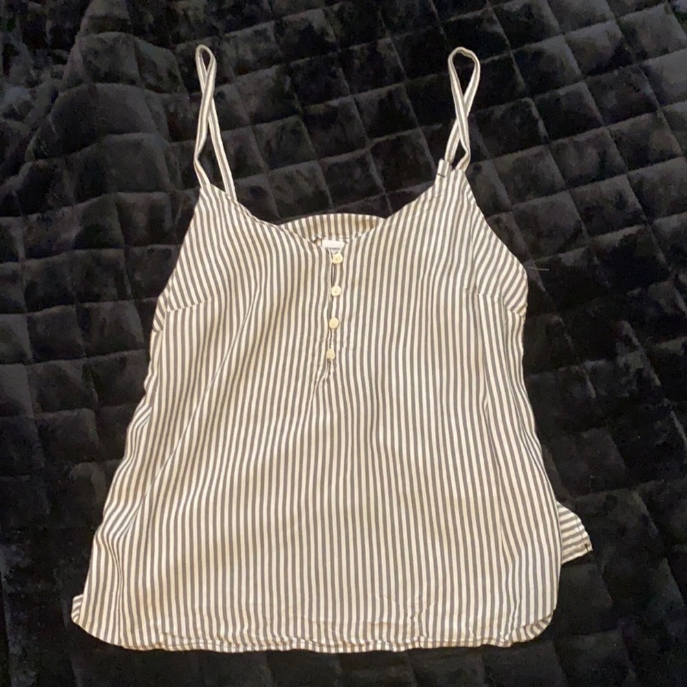 old navy tank top
